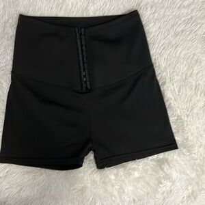 Tummy tuck shorts